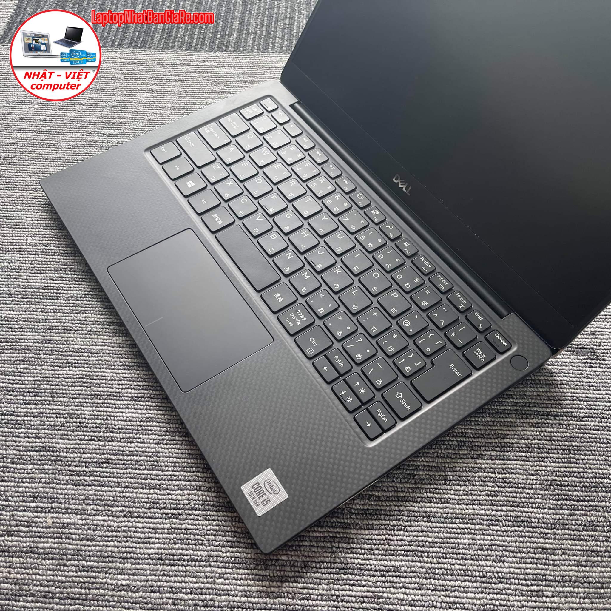 3287CF54-230D-4BDB-B0C0-8B283D73863D