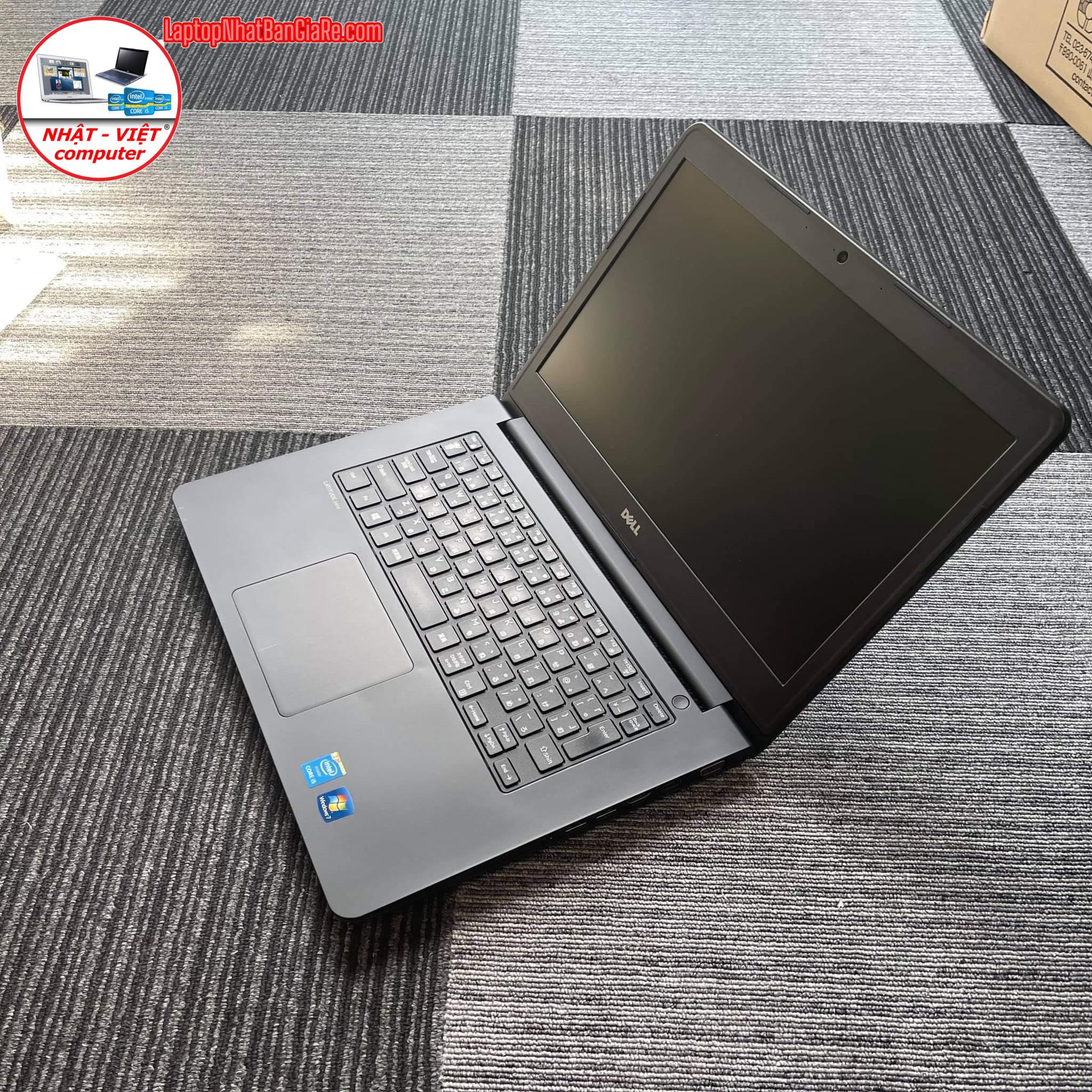 EB69E893-44A5-4C39-BC96-A5F76A214A8C