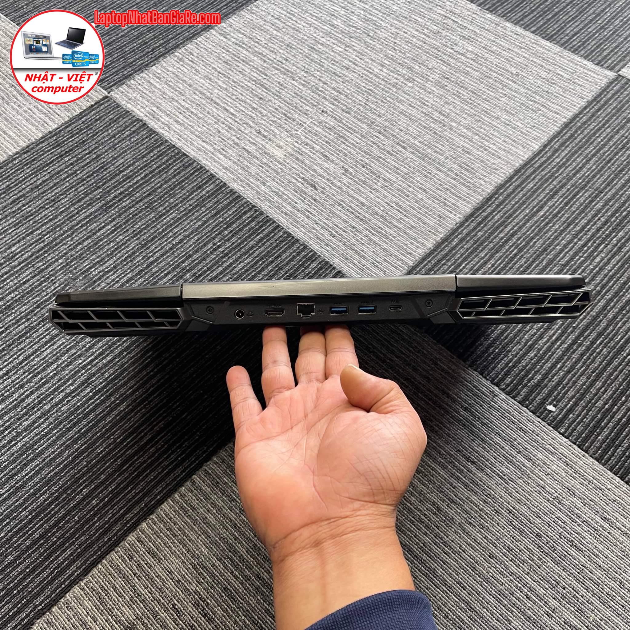 16FC0C25-D23B-4D7B-B8C5-2AB04C240024