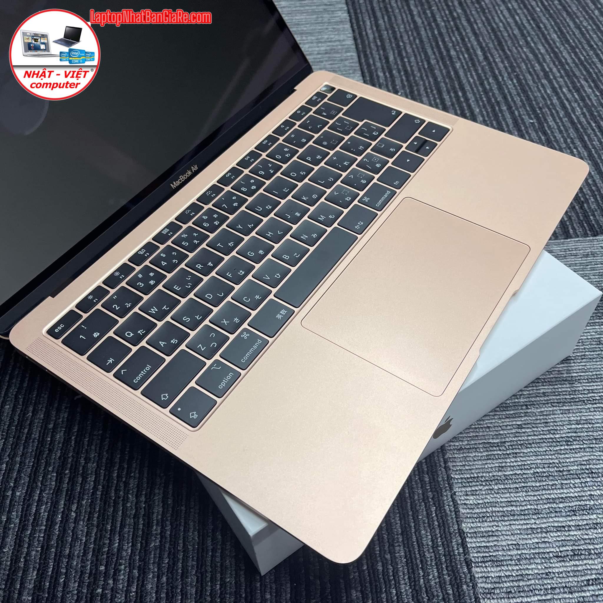 07089B53-6343-4BFF-A63F-21319ECCE107