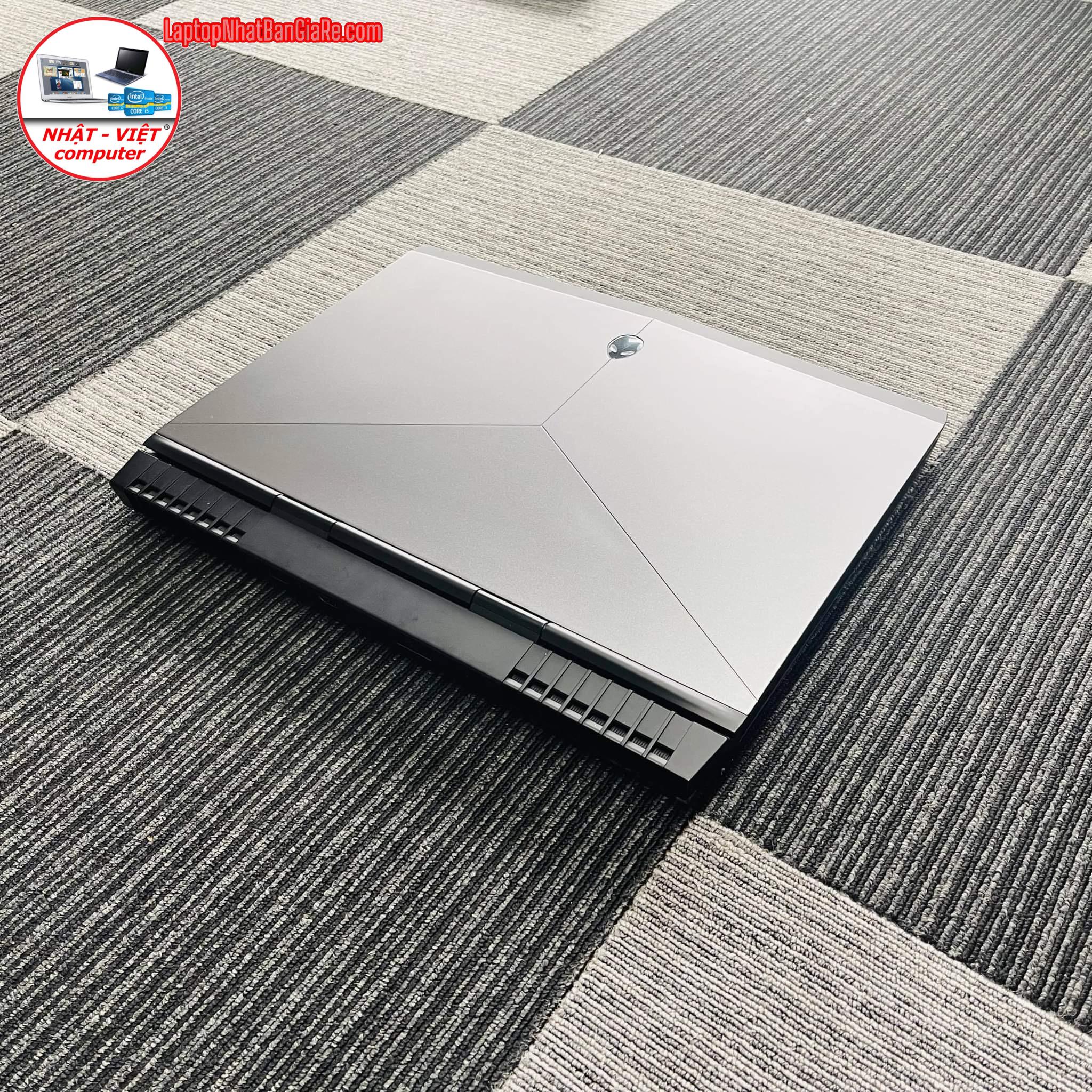 8B34CFCA-1C62-4C38-891B-6452E618E708