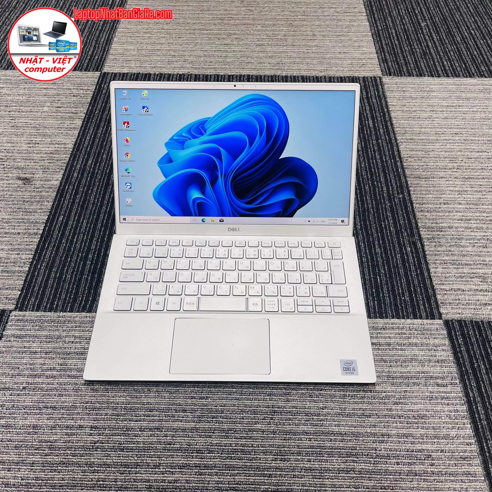 EEBBB0EE-D2A7-48EF-866F-9A92FC2884CF