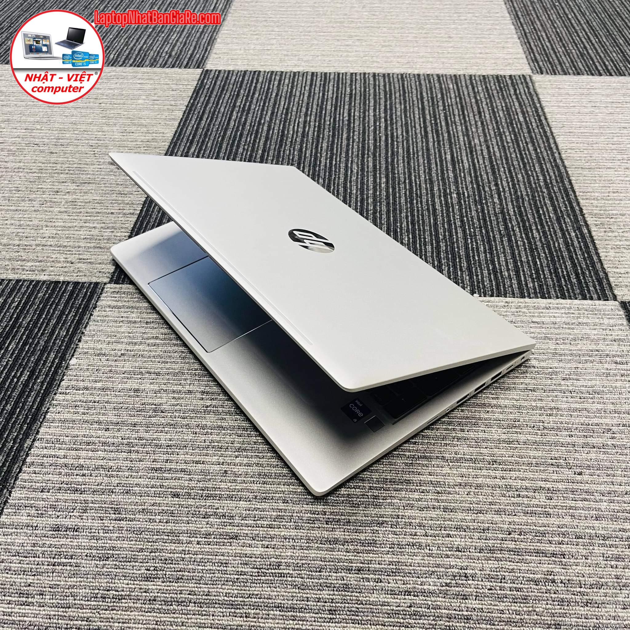 55D29927-03EF-43F4-90A6-385C4F1E20FB