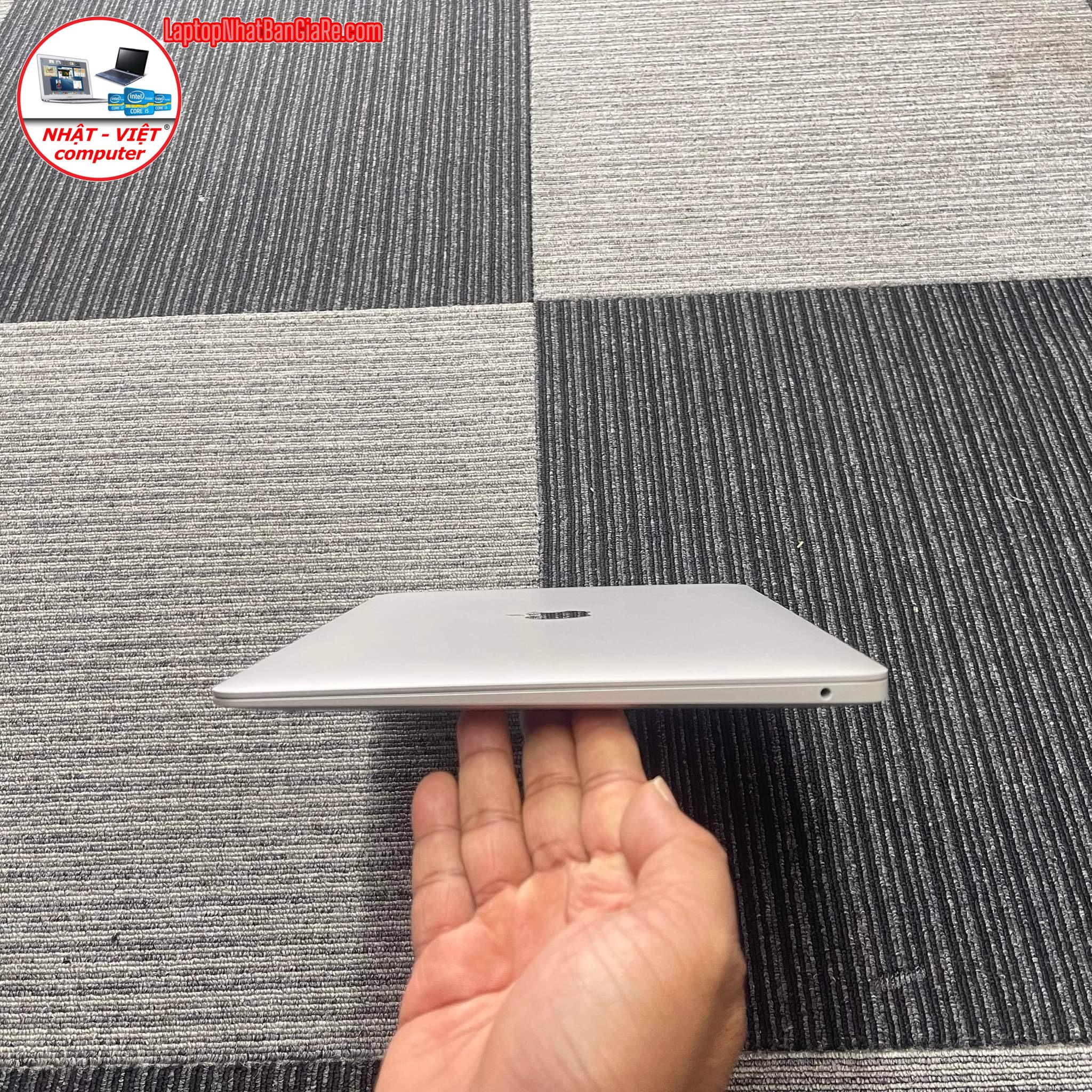 8C733AFA-72A3-4DDF-B4D7-FC005D386900