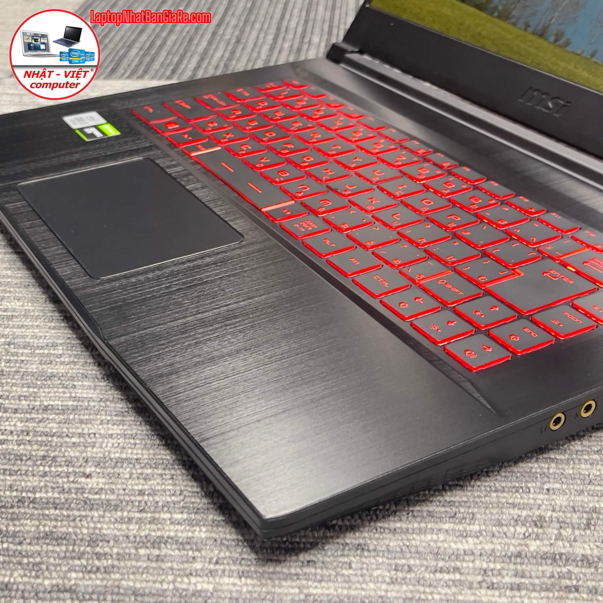 03301F22-6566-46D6-B7A2-10043BC02474