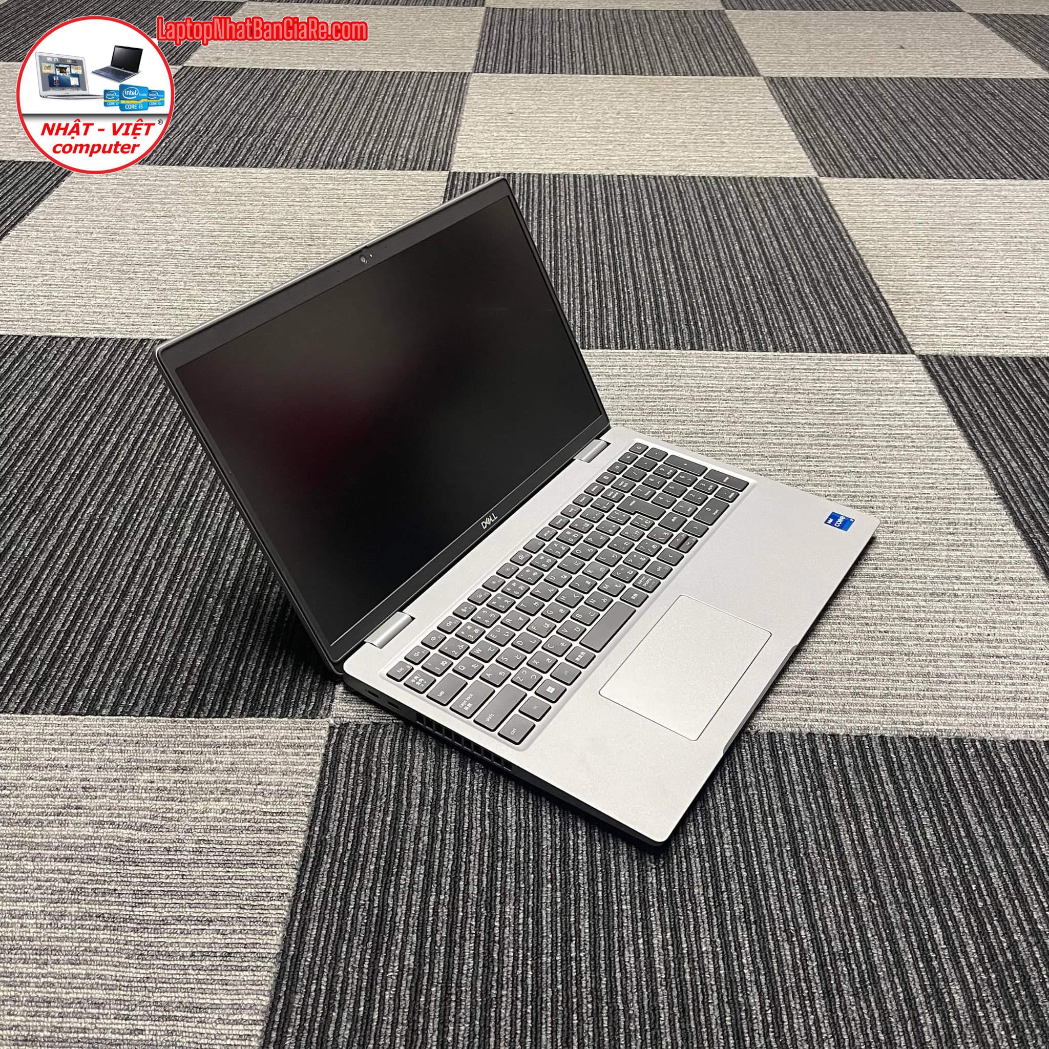 18121288-9937-4B2B-A750-707E5299FA82